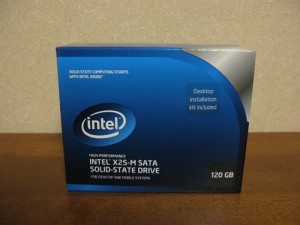 Intel SSD 120GB SATA 2.5inch MLCの外箱