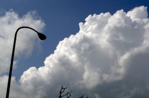 雨上がりの雲